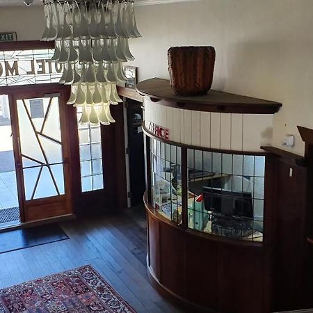 Hotel Motueka Backpackers, Loud Live Music Friday Saturday Nights Eksteriør bilde