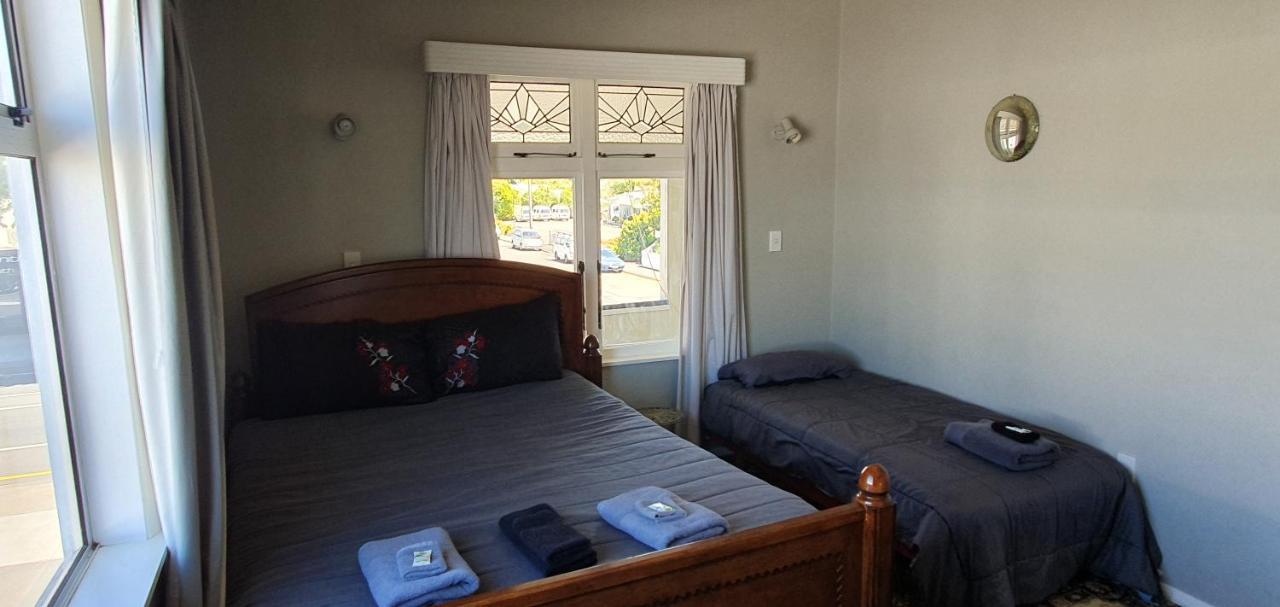 Hotel Motueka Backpackers, Loud Live Music Friday Saturday Nights Eksteriør bilde
