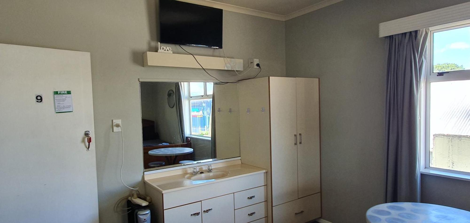 Hotel Motueka Backpackers, Loud Live Music Friday Saturday Nights Rom bilde